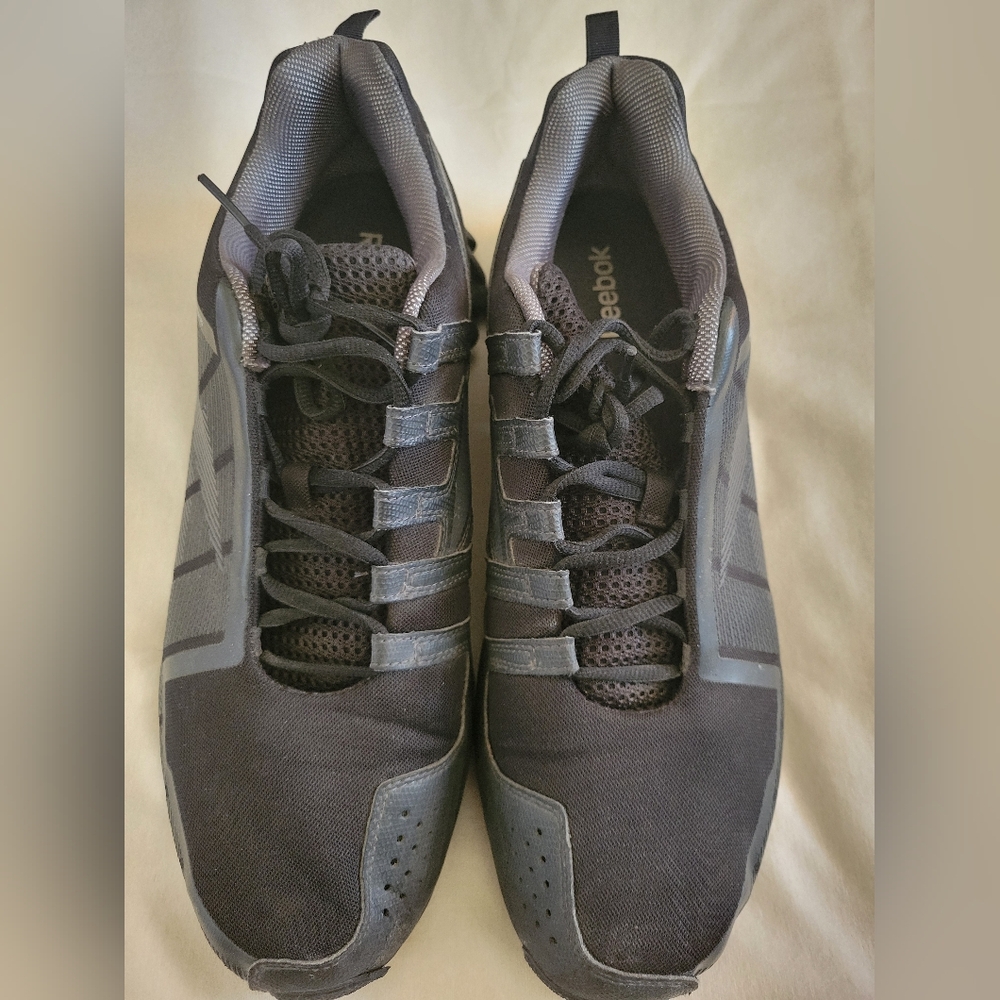 Mens REEBOK 15 Zigwild TR2 ZIGTECH SNEAKER